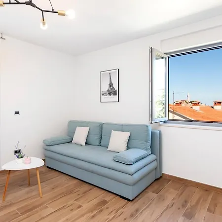 Mauro Apartment *